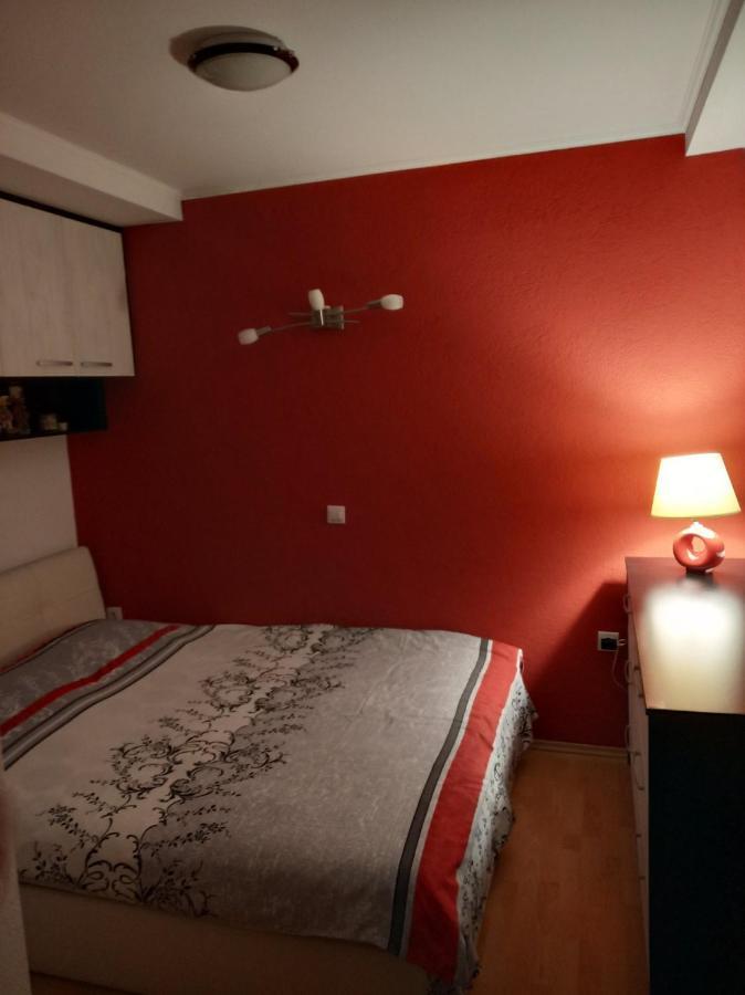 Brand New Apt In City Center Bitola Esterno foto